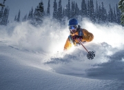 开云官方app入口-红牛车队鏖战迈凯伦，塞恩斯点燃赛场，一场定义赛季的巅峰对决