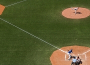 开云体育在线-威廉姆斯绝杀红牛二队，佩雷兹惊艳四座，一场改写格局的经典战役